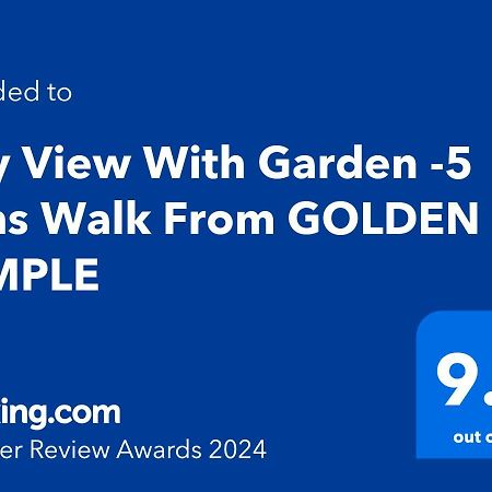 אמריצר City View With Garden -5 Mins Walk From Golden Temple מראה חיצוני תמונה