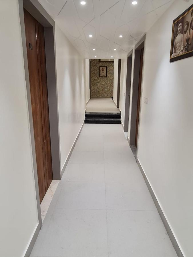 אמריצר City View With Garden -5 Mins Walk From Golden Temple מראה חיצוני תמונה